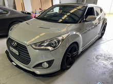Load image into Gallery viewer, Hyundai i30 Veloster Side Skirt Extensions