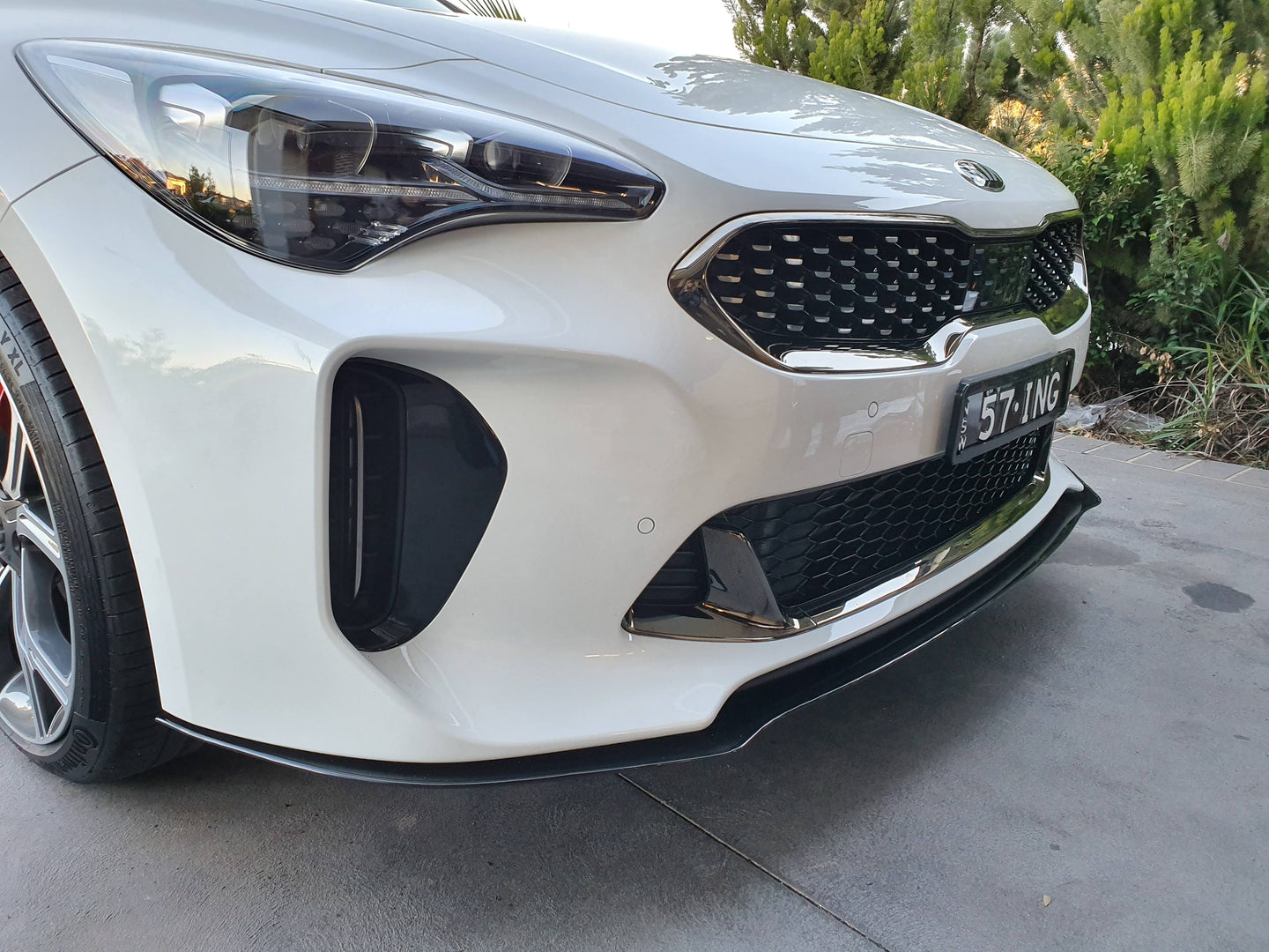 Kia Stinger Front Splitter
