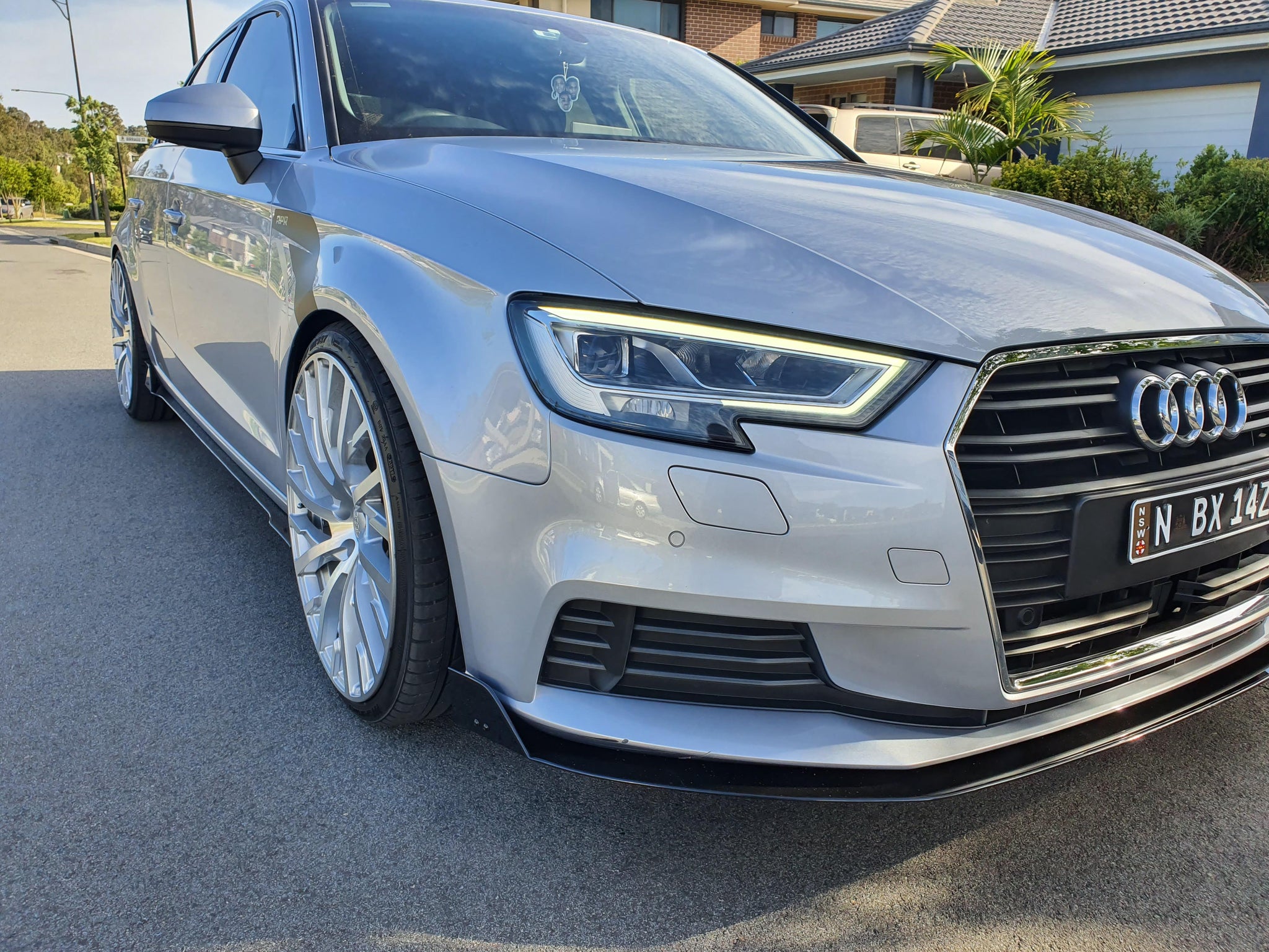 Audi A3 8V Side skirt extensions