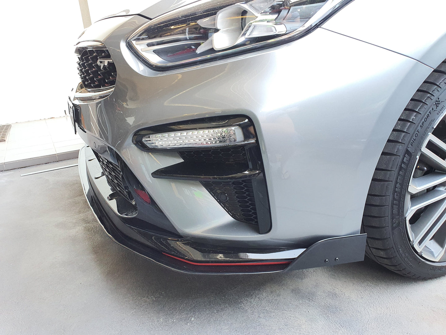 Kia Cerato GT Front Splitter