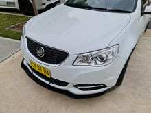 Load image into Gallery viewer, Holden Commodore VF Omega / Calais