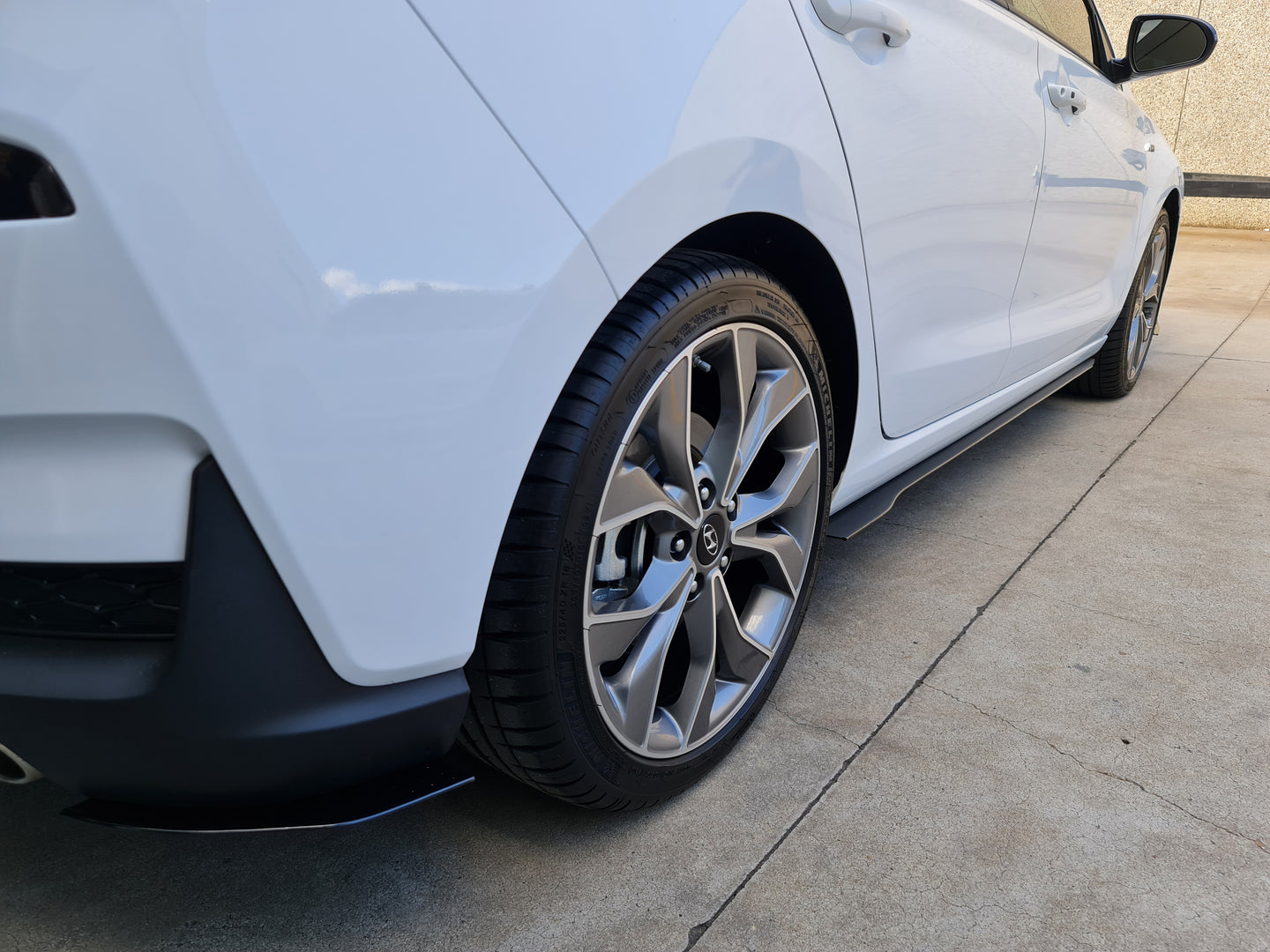 2020 Hyundai i30 N-Line Rear Pods