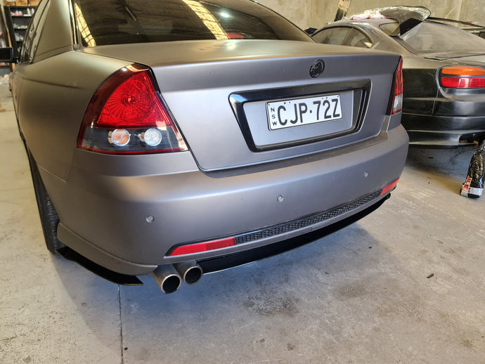 Holden Calais VY/VZ Rear Splitter