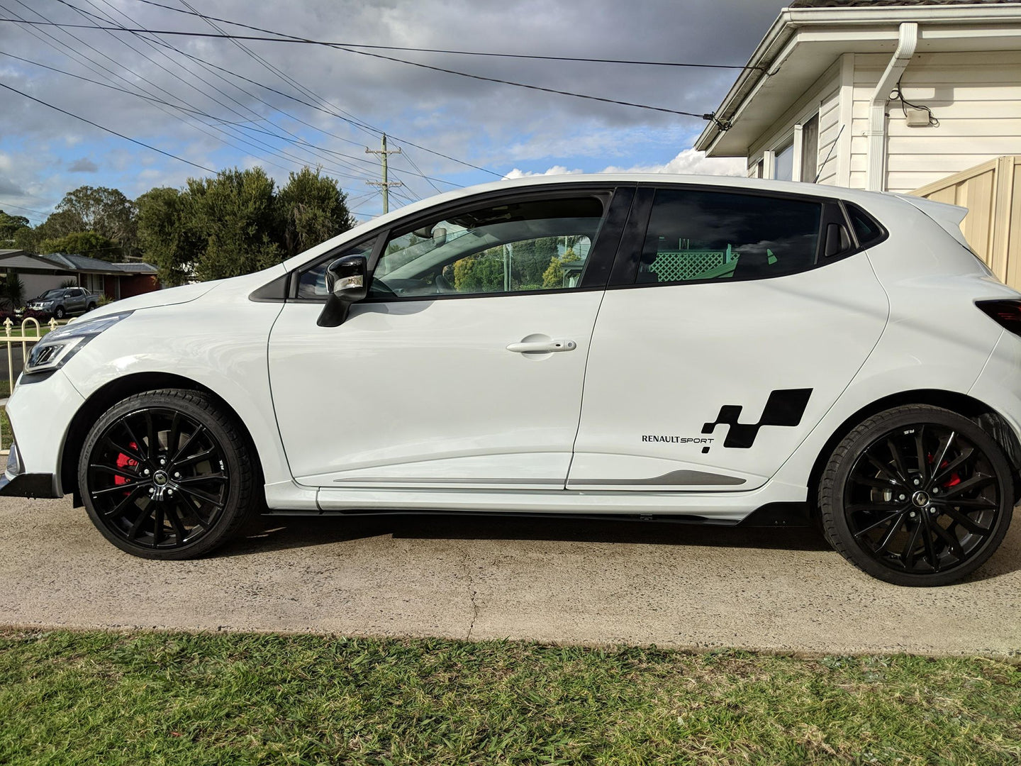 Renault Clio RS Side Skirt Extensions
